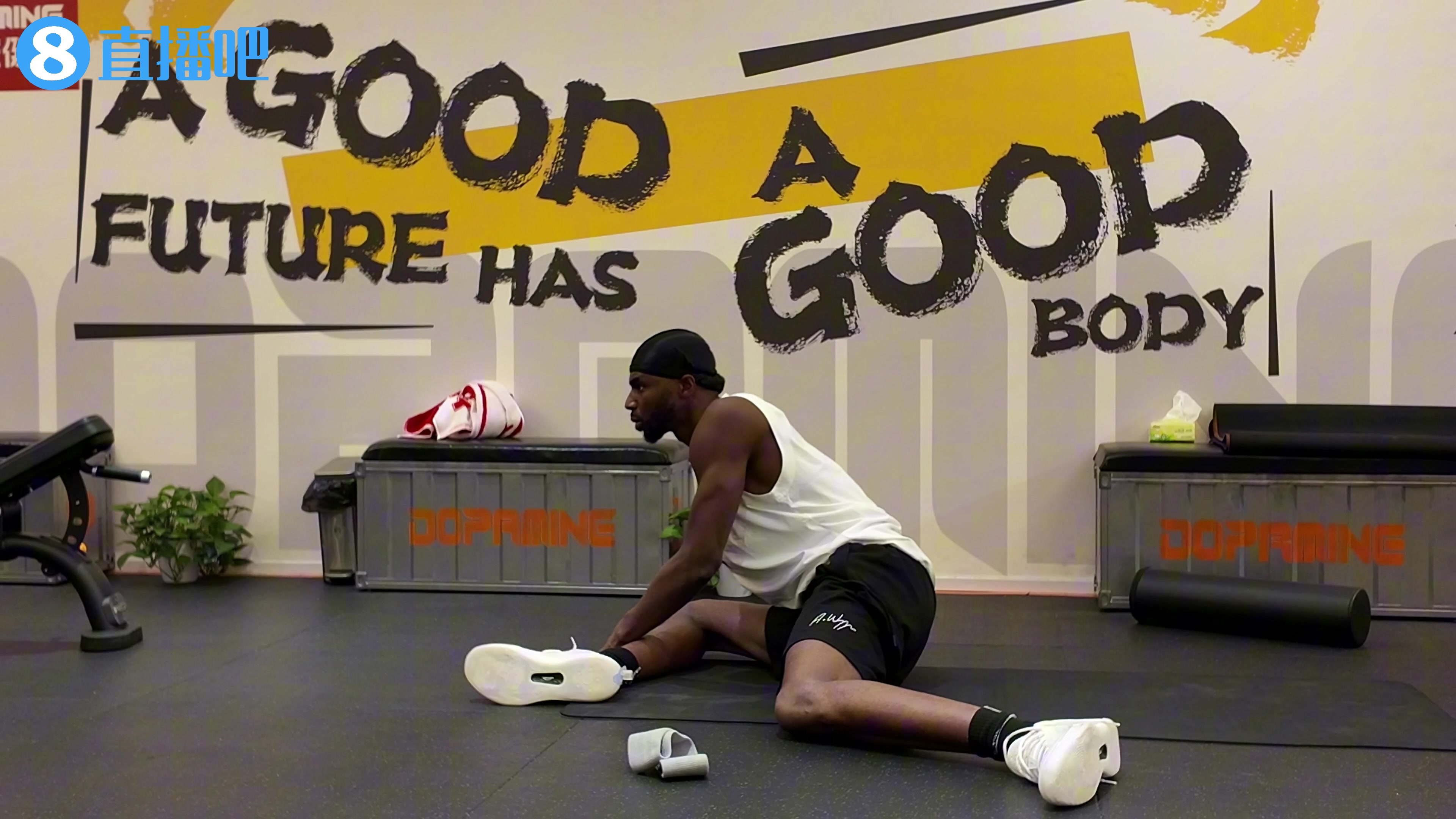 开云官网-直播吧对话维金斯：中国行最爱时刻是登长城 希望在热火越来越好